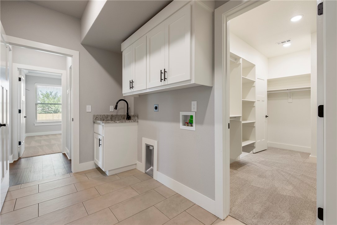 Oak Meadows - Residential