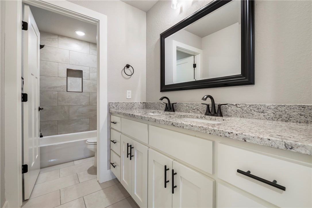 Oak Meadows - Residential