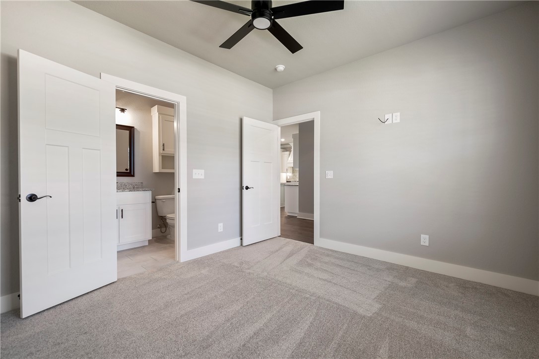 Oak Meadows - Residential