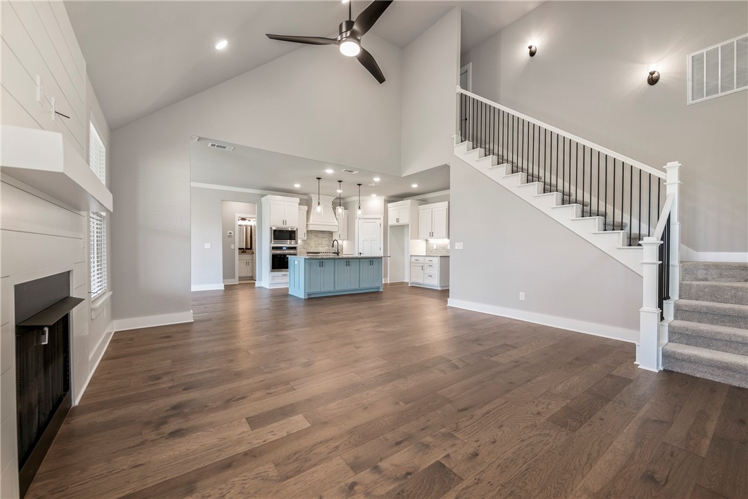 Oak Meadows - Residential