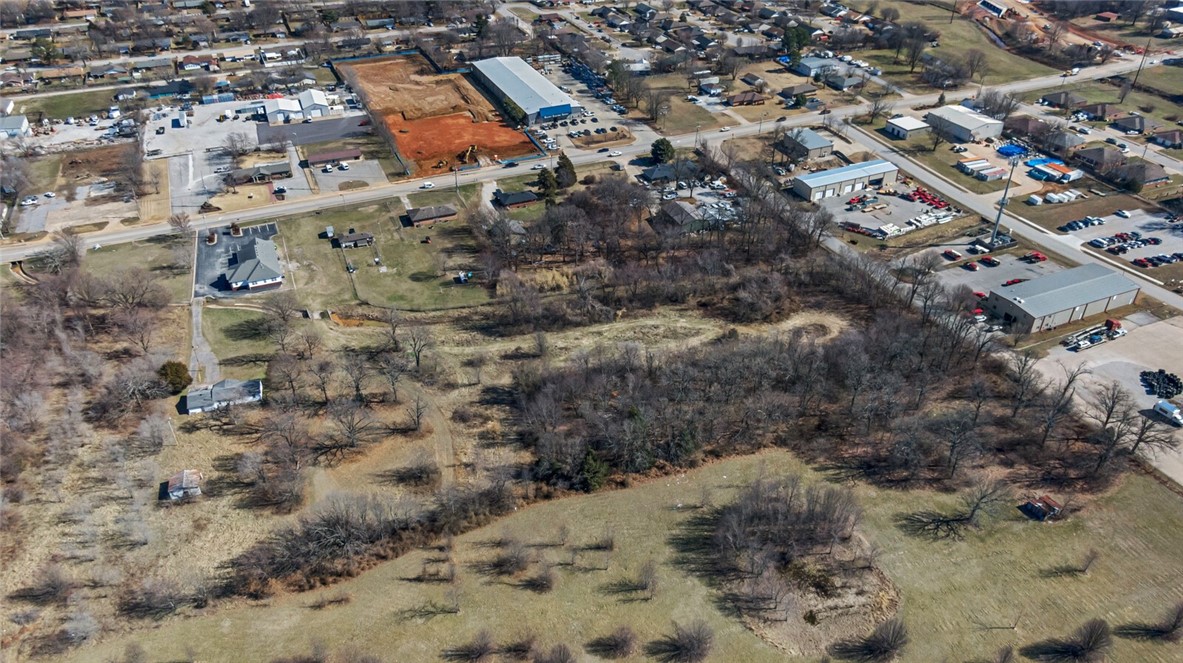 Springdale Outlots - Commercial Sale