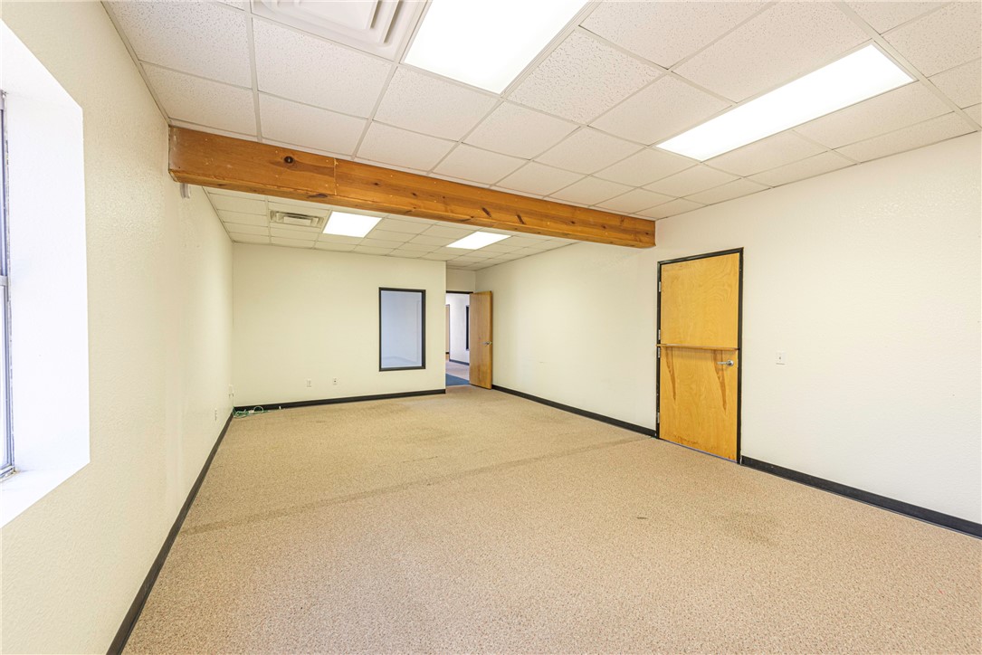 Fayetteville Outlots - Commercial Lease