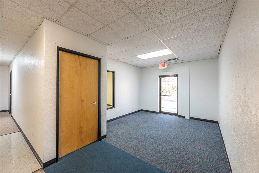 Fayetteville Outlots - Commercial Lease