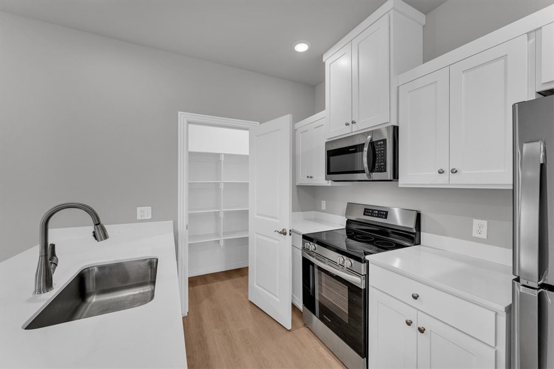 Poigai Estates Ph 2 Bentonville - Residential