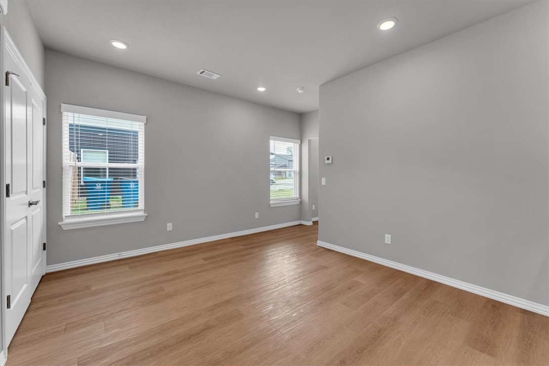 Poigai Estates Ph 2 Bentonville - Residential