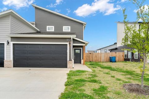 1606 Poigai Bentonville AR 72713