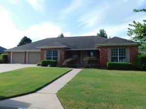 4 BR home with large master, all updated. Two living areas plus formal dining.