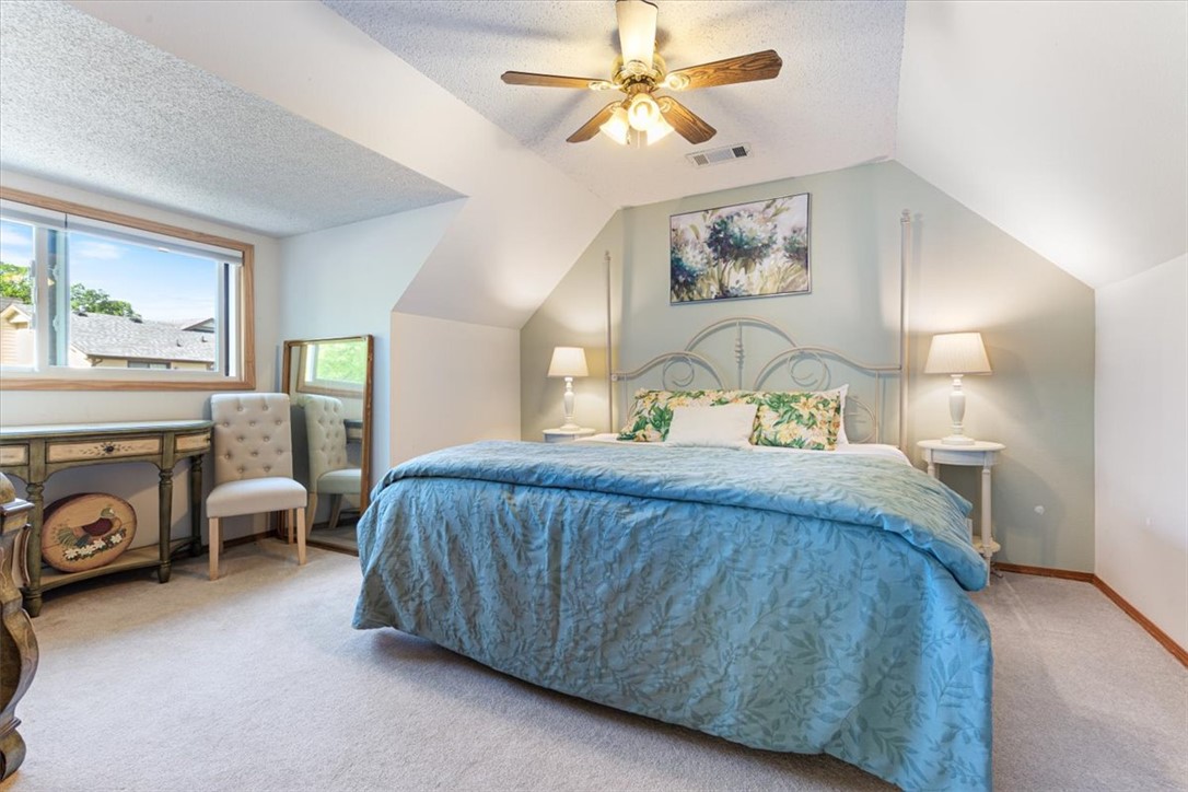 Unit 120 Holiday Island - Residential