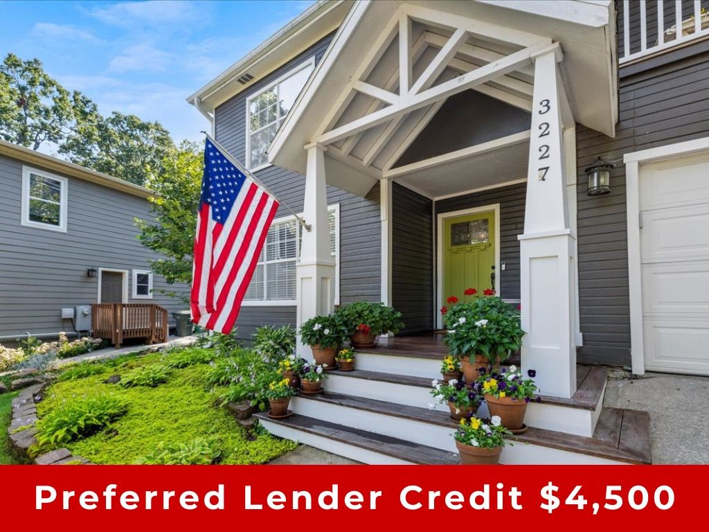 ** Preferred lender offering $4,500 credit toward closing.**
Nestled on a quiet cul-de-sac, this home captures the nostalgic charm of all-American living in a wonderful community. Beautiful stone and wood details frame a 2-car garage with a patio over looking you're private setting. Inside, youāll find 5 bedrooms, including two that can serve as primary suites, and 3.5 baths. The updated kitchen with its open layout flows seamlessly into a cozy sunken living room, creating an inviting space for everyday living, while the backyard patio is perfect for entertaining or relaxing with your favorite book. Just 1 mile from top Fayetteville schools and a quick bike ride to Niokaska Creek Trail, this home offers both comfort and convenience