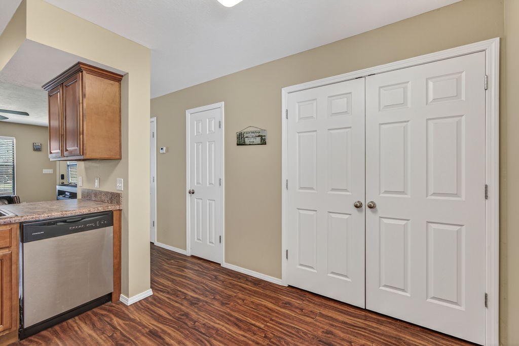 Unit 10 Holiday Island - Residential