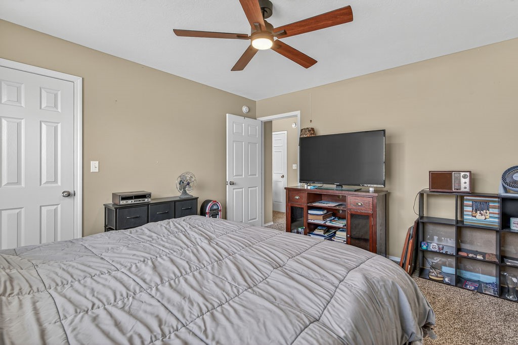 Unit 10 Holiday Island - Residential