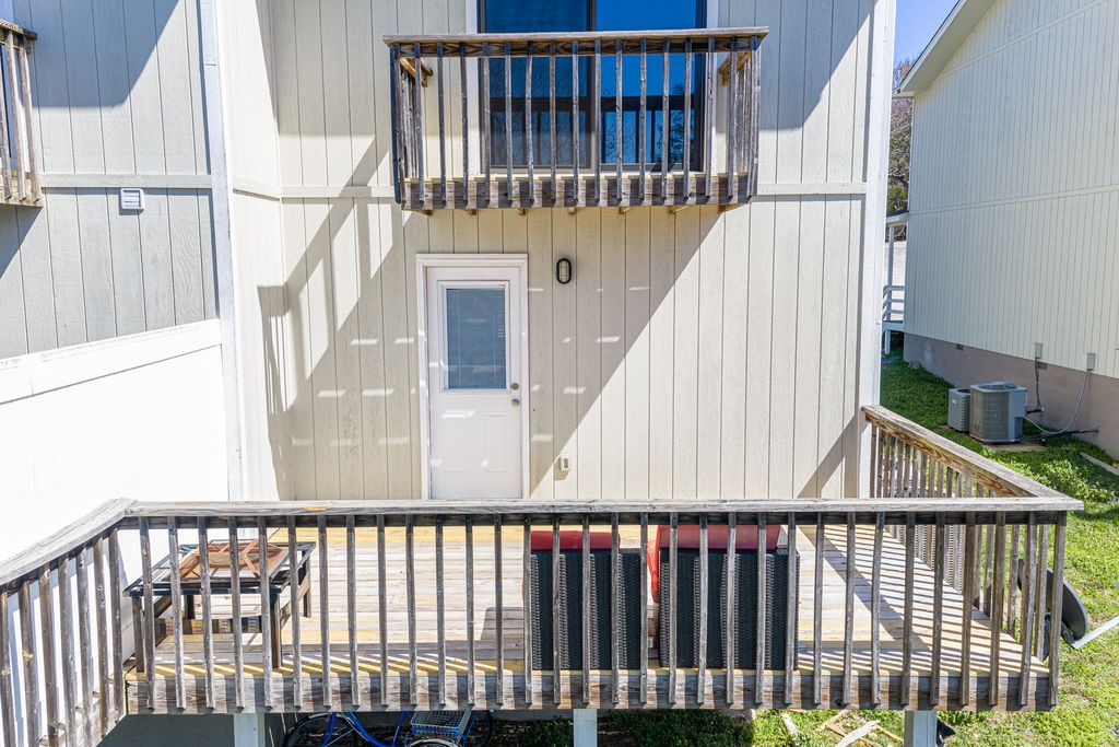 Unit 10 Holiday Island - Residential