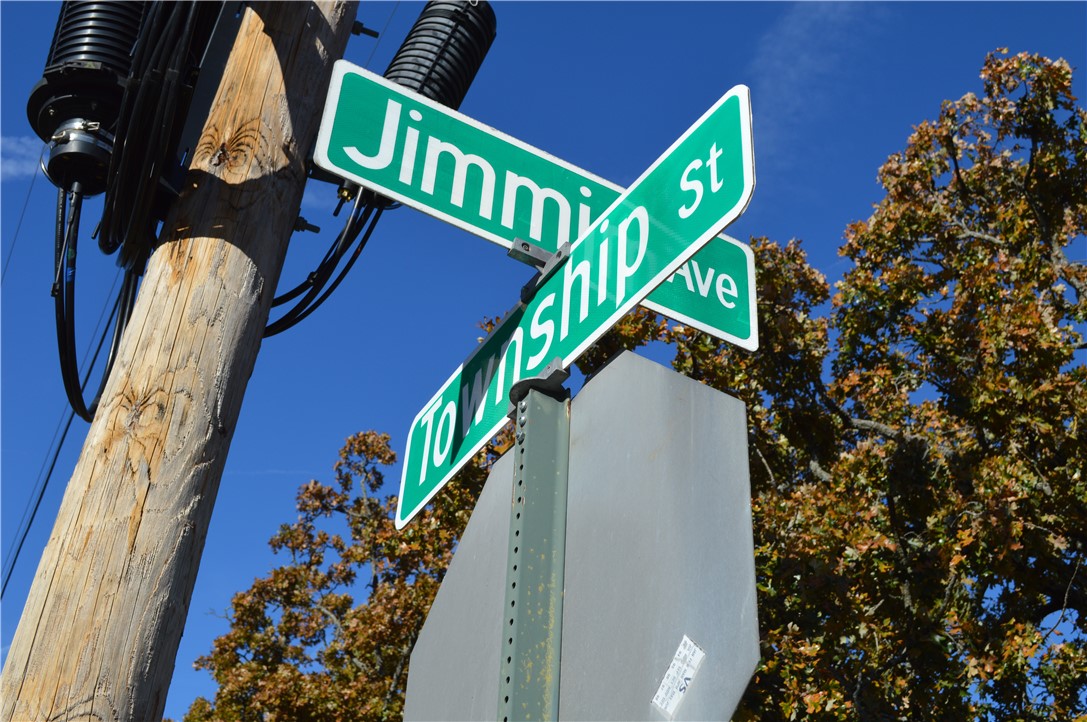 Fayetteville Outlots - Land