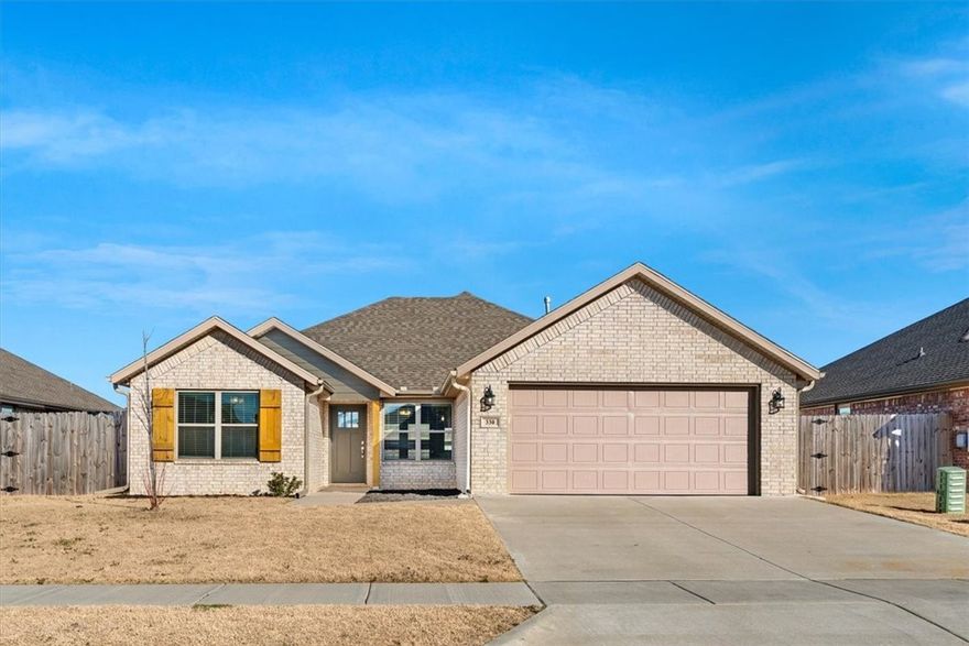 Ready to move in, extremely well cared for home.  This super cute and spacious home features a beautiful open kitchen and living area with a gas range.  Split floor plan with a spacious primary bedroom and bathroom.  Covered patio in the backyard is ready to welcome friends and family over.  Don't miss out on this one.