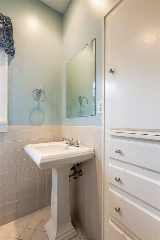 LEFORS ADD-BENTONVILLE - Residential