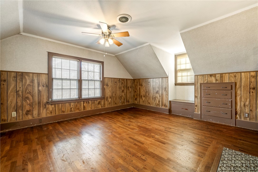 LEFORS ADD-BENTONVILLE - Residential