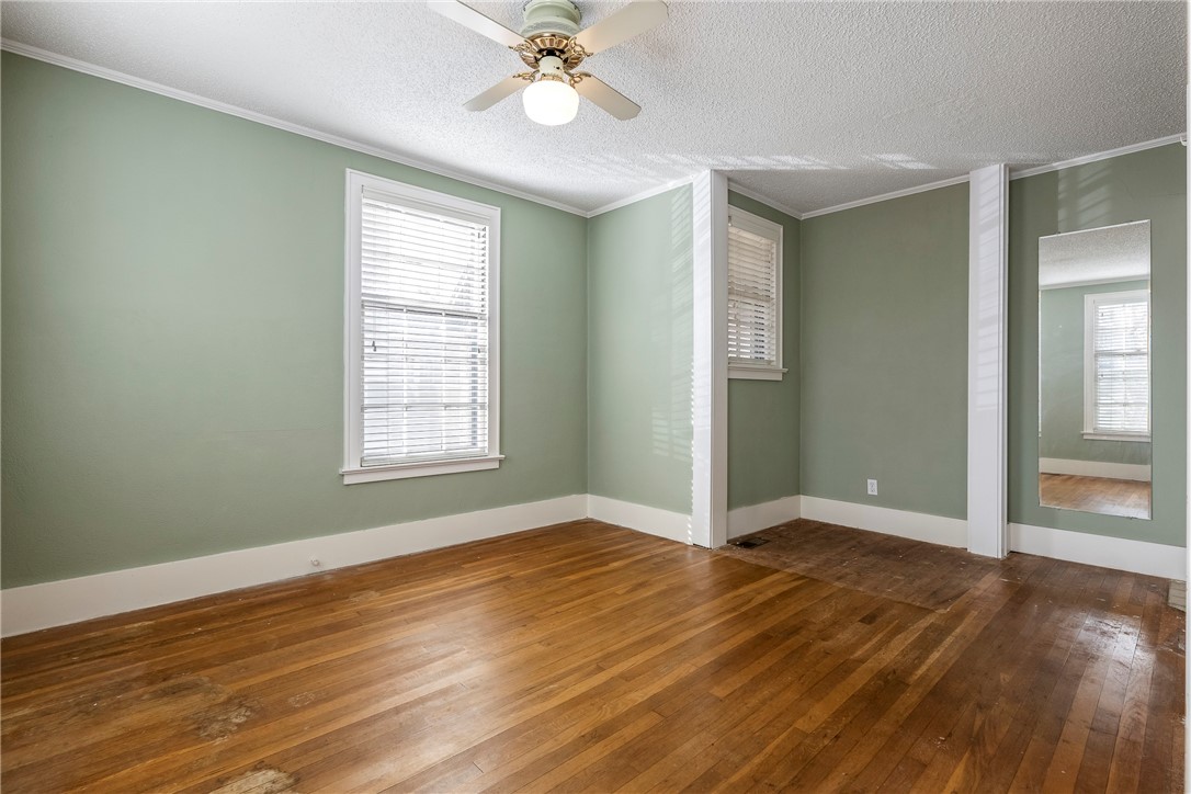 LEFORS ADD-BENTONVILLE - Residential