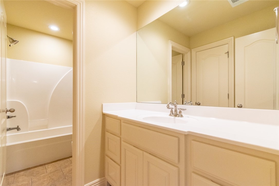 Bellafont Gardens Hpr - Residential Lease