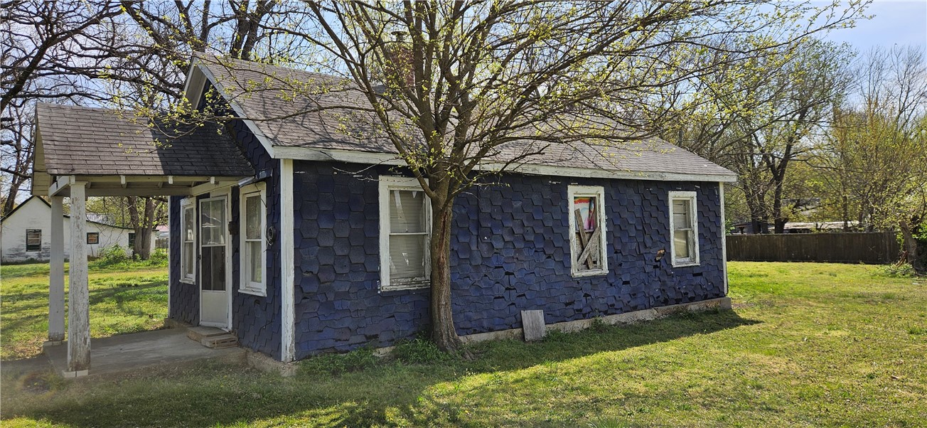 Couchs Add Siloam Spgs - Residential