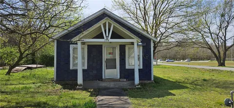 714 Tahlequah Street, Siloam Springs, AR 72761 - MLS#: 1302917