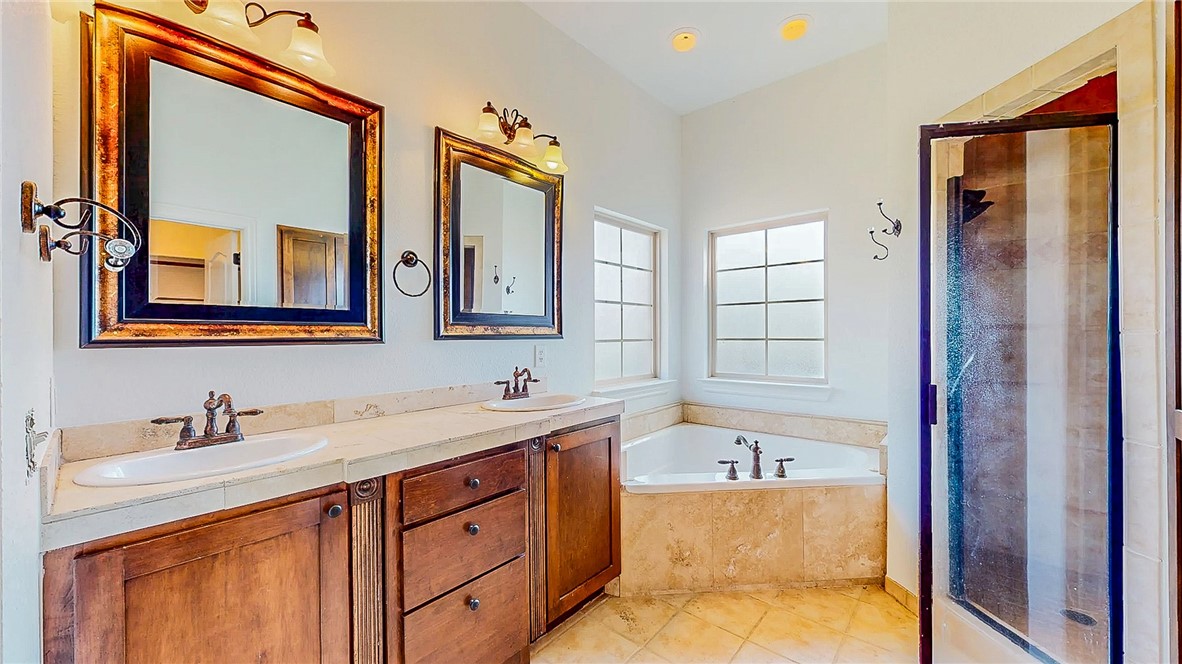 Oaklawn Place - Residential