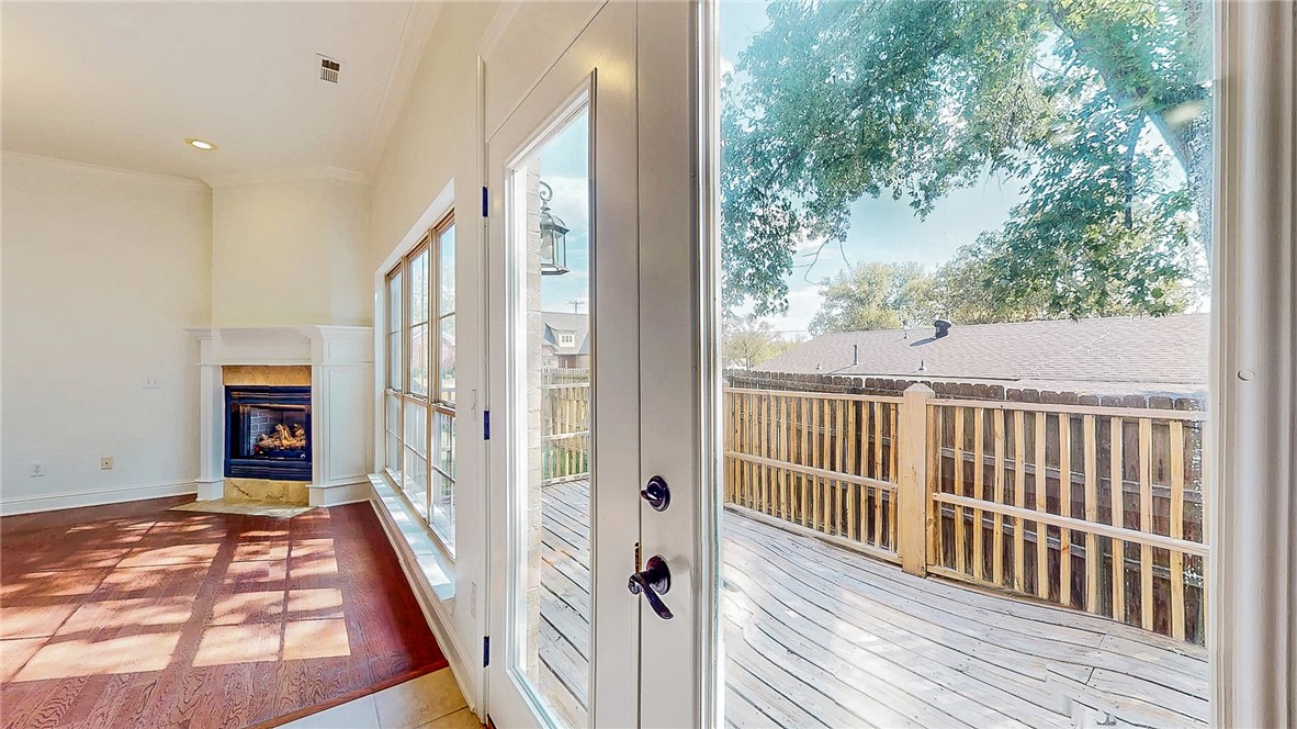 Oaklawn Place - Residential