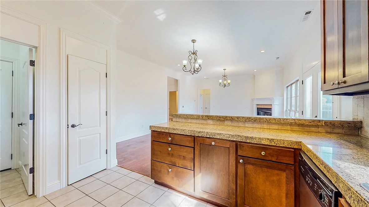 Oaklawn Place - Residential