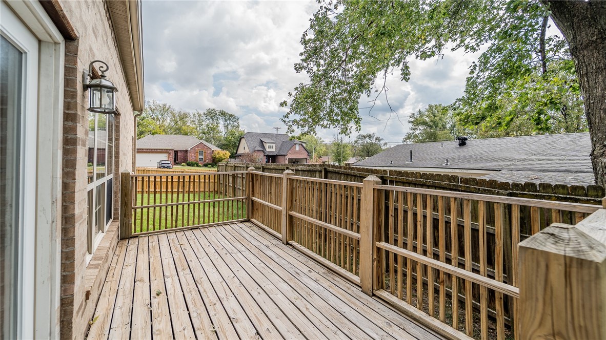 Oaklawn Place - Residential