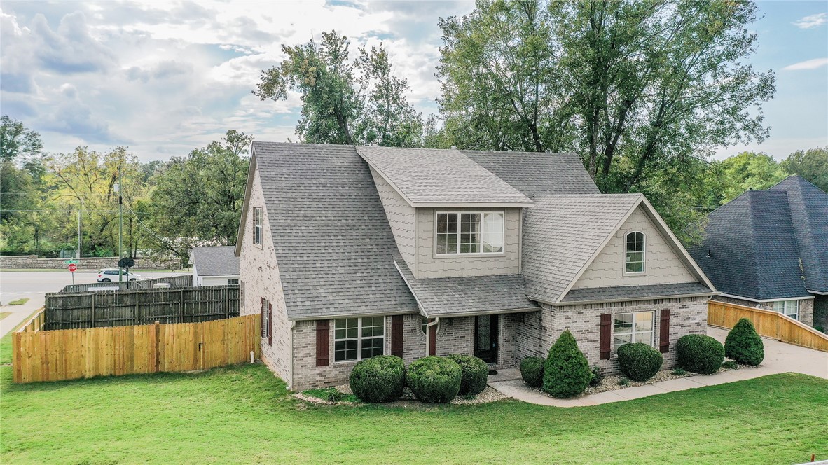 Oaklawn Place - Residential