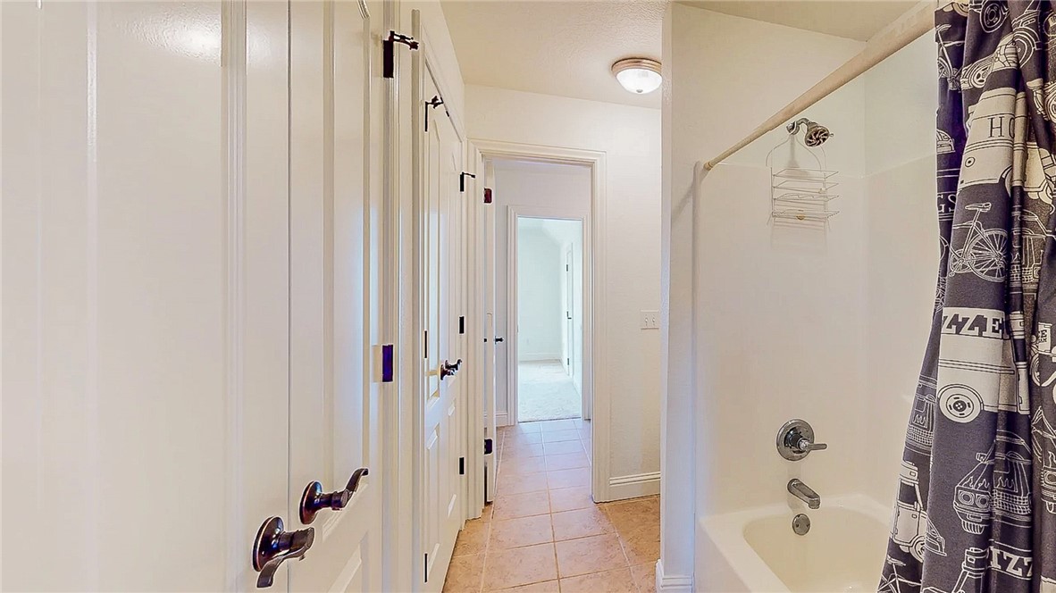 Oaklawn Place - Residential