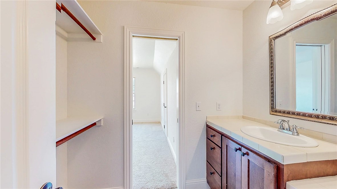 Oaklawn Place - Residential