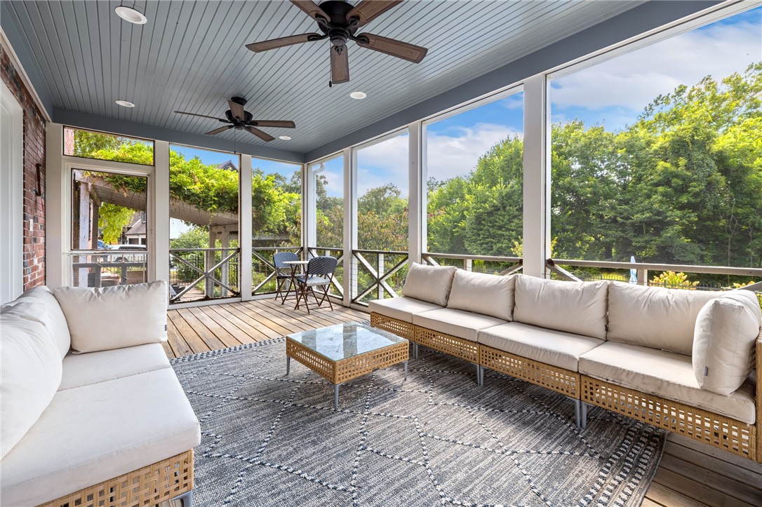 El Contento Acres Bentonville - Residential