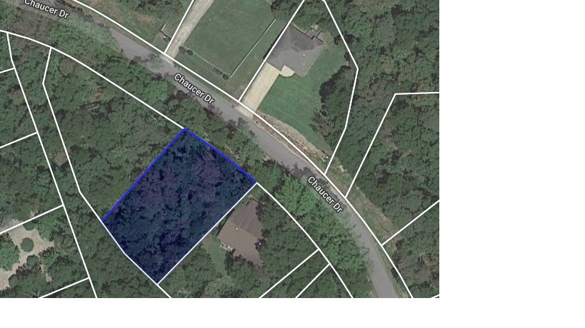 Have you been thinking of buying a lot in Bella Vista? Come check this one out. Why not invest in Bella Vista