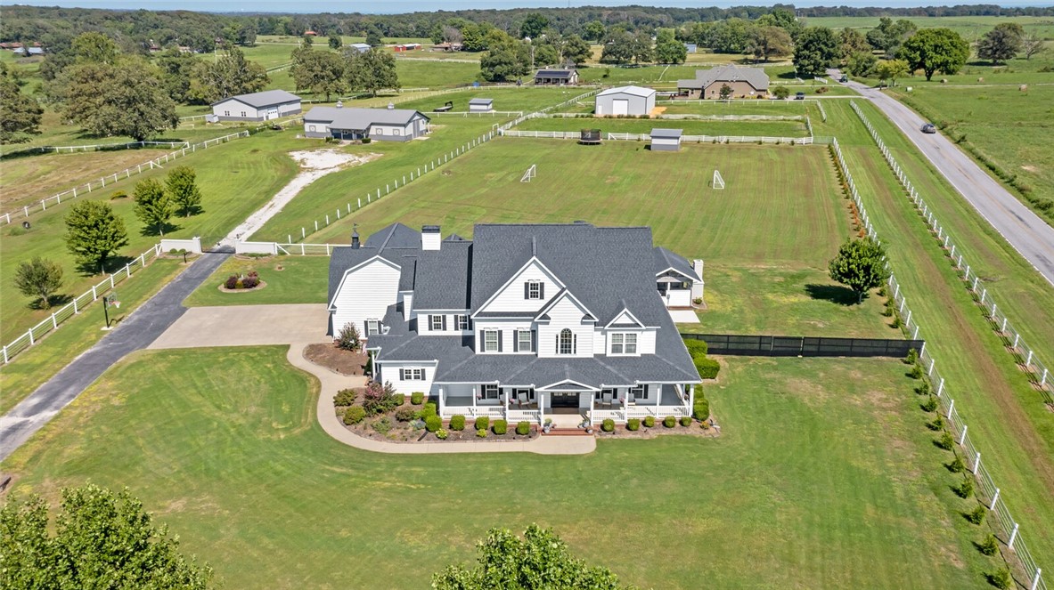 22-19-32-RURAL - Residential