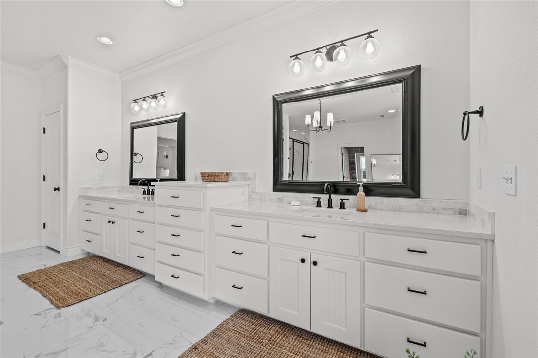 22-19-32-RURAL - Residential