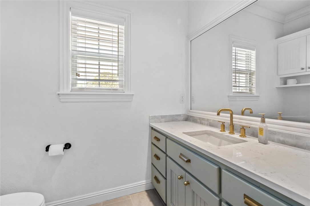 22-19-32-RURAL - Residential