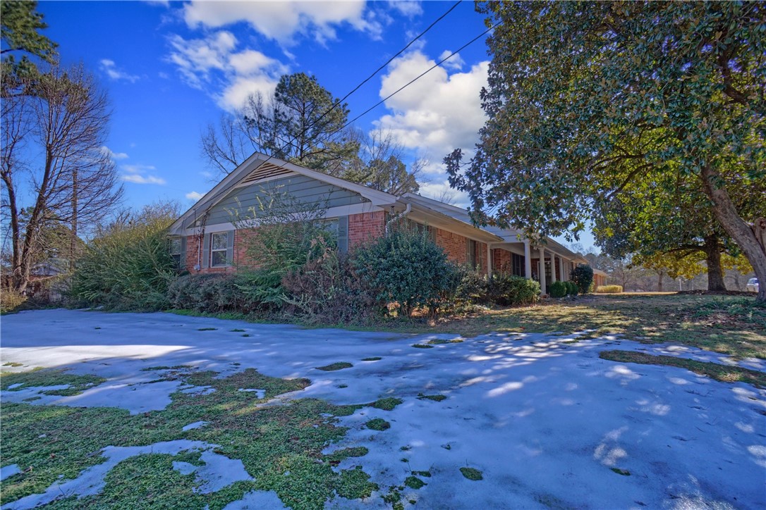 Colonial Heights - Residential