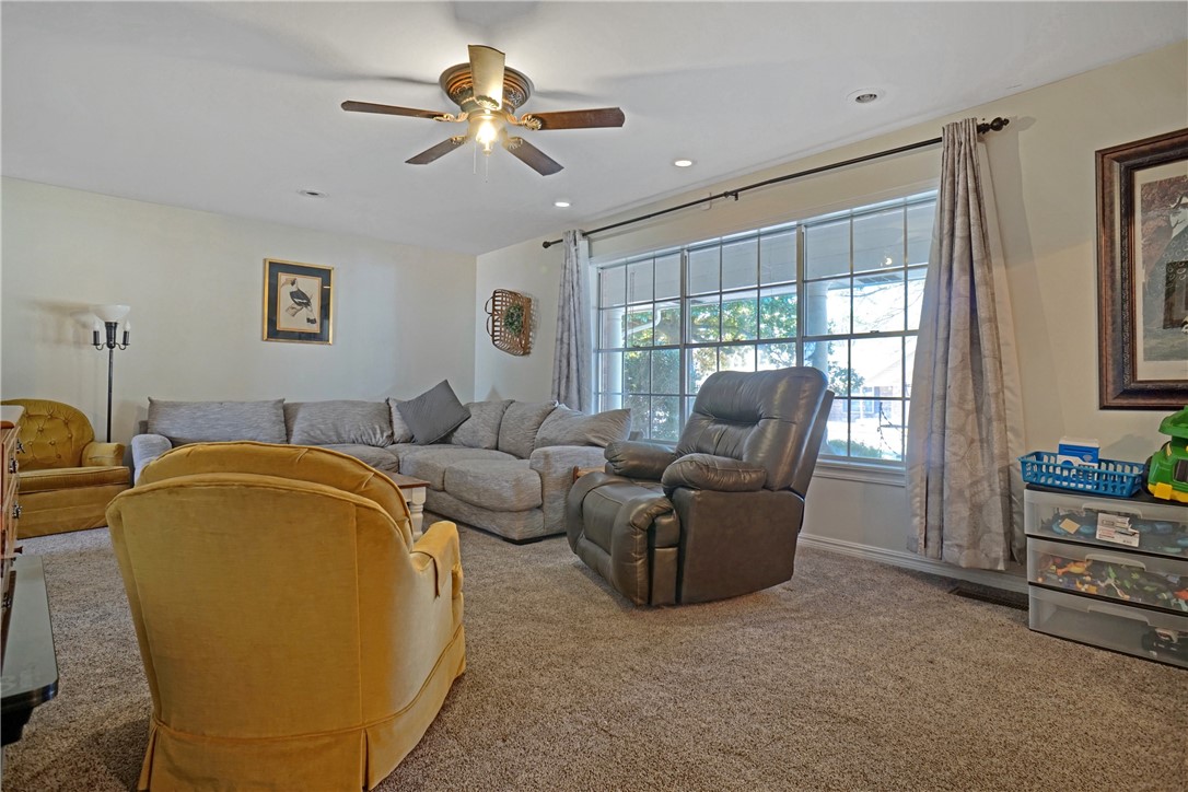 Colonial Heights - Residential