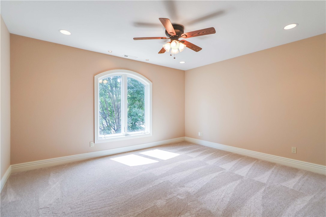 Knolls - Residential