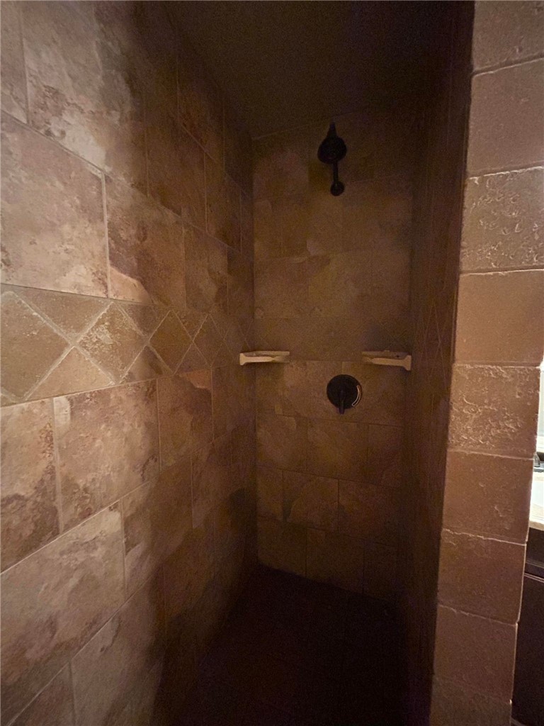 Worcester Sub-Bvv - Residential Lease