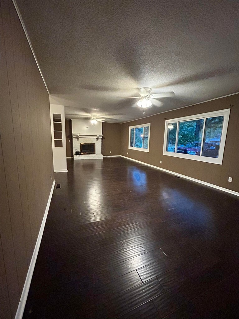 Worcester Sub-Bvv - Residential Lease