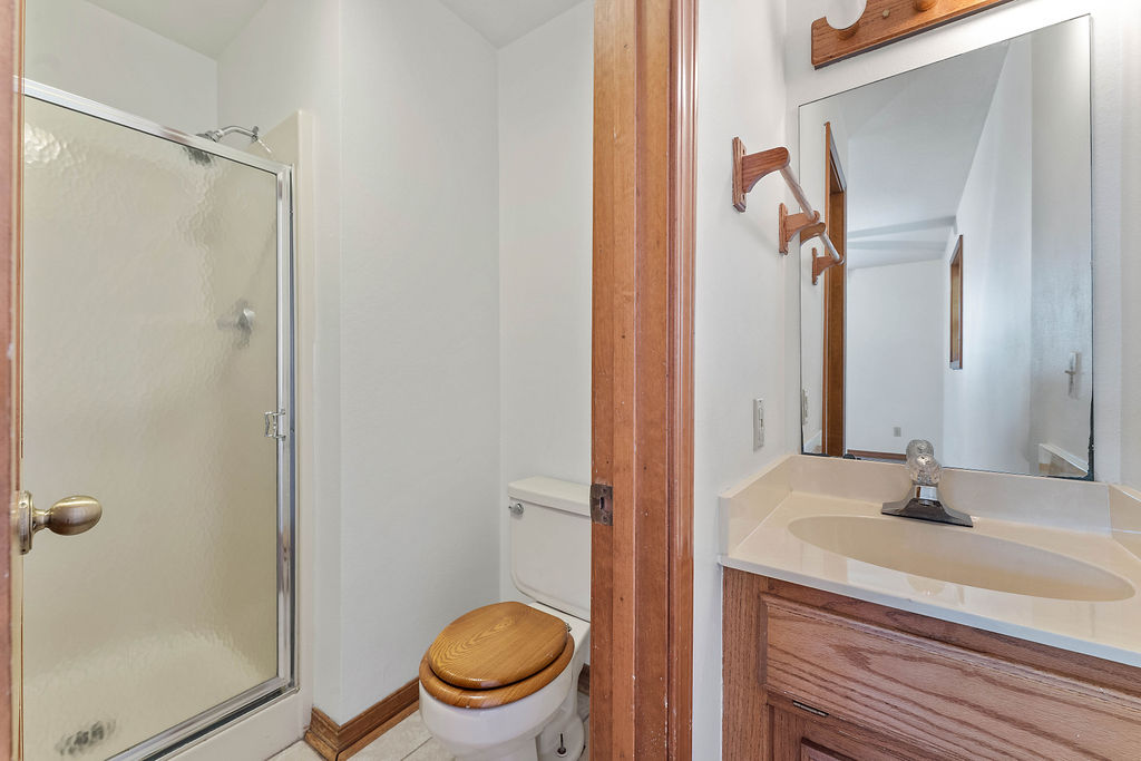 04-19-29-Rural - Residential