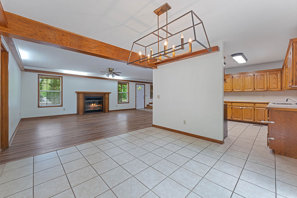 04-19-29-Rural - Residential