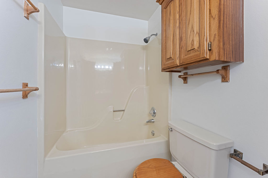 04-19-29-Rural - Residential