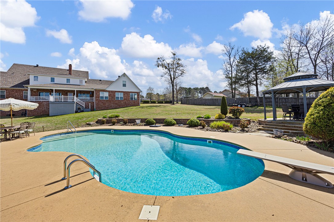 Cliff & Stream - Residential