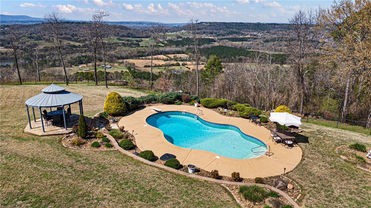 Cliff & Stream - Residential