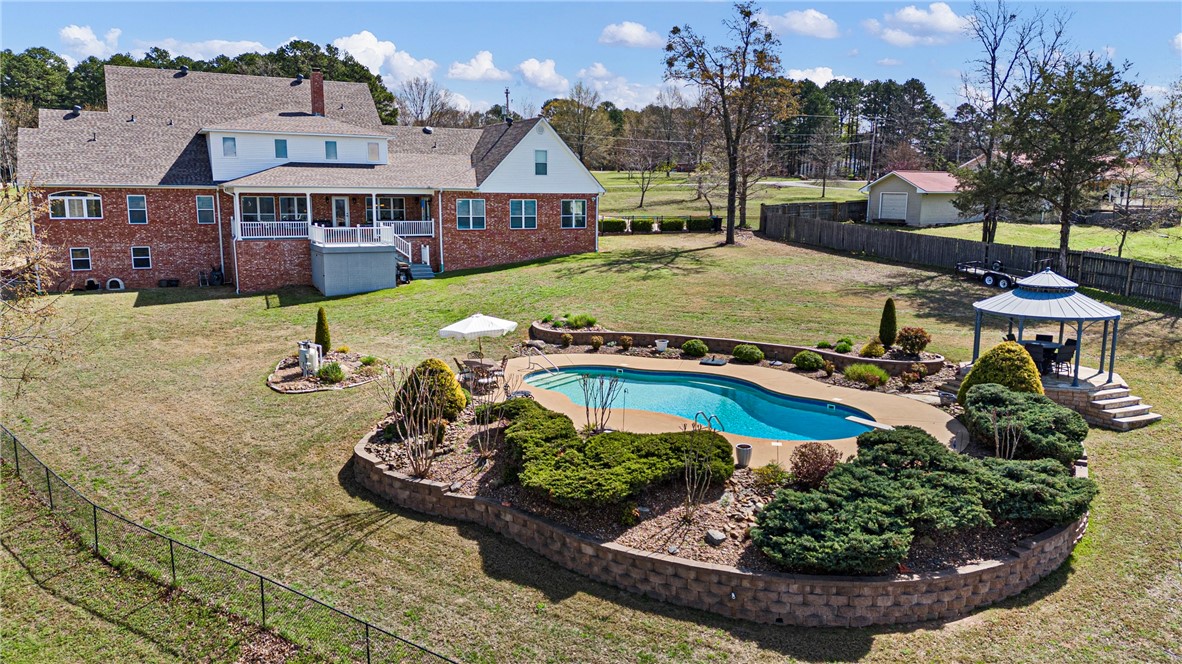 Cliff & Stream - Residential