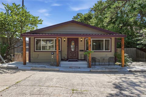 Photo of 182 W Van Buren, Eureka Springs, AR 72632 (MLS # 1353850)