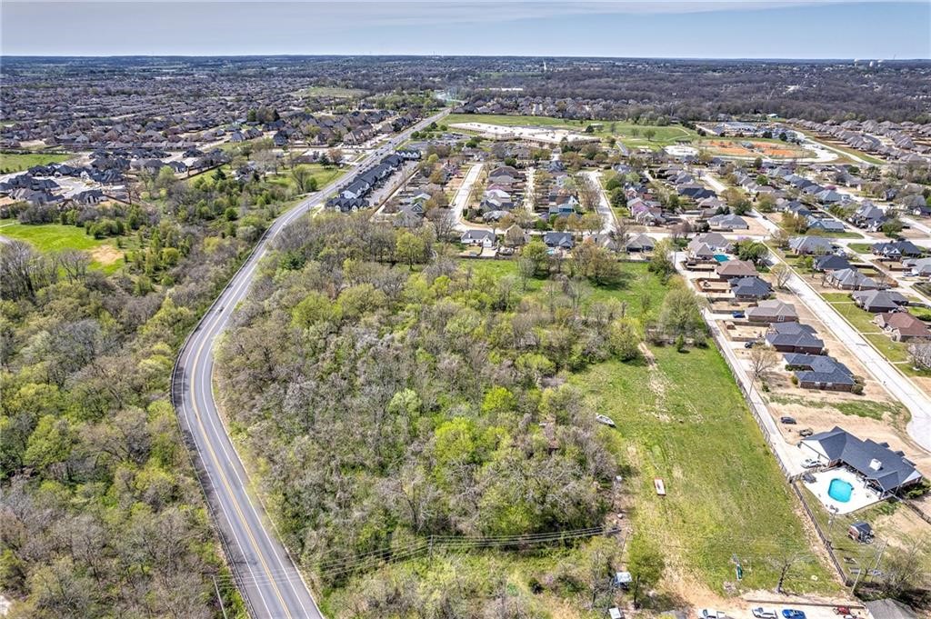35-20-31-BENTONVILLE - Land