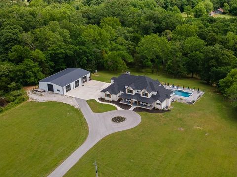 Photo of 2762 Wilson Lane, Fayetteville, AR 72703 (MLS # 1341104)